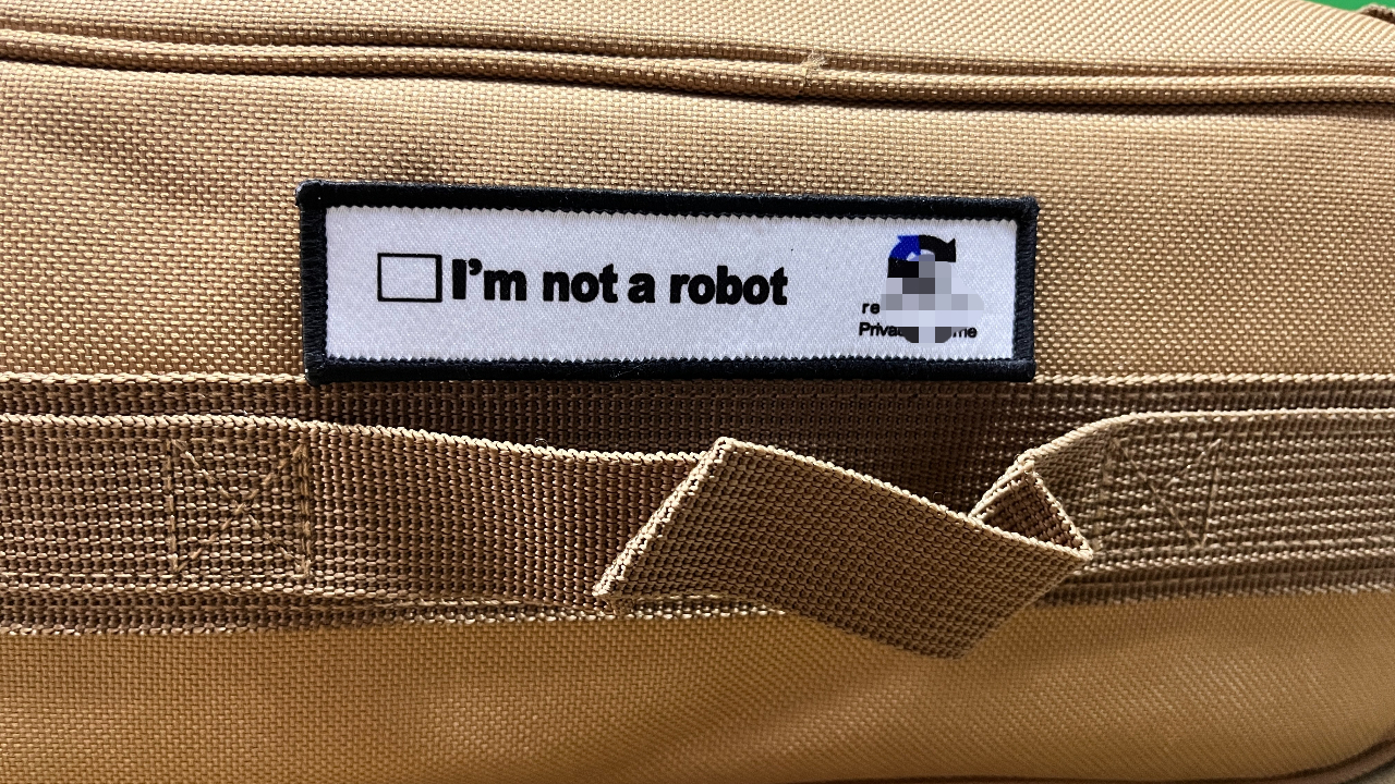 I'm Not A Robot Tactical Patch - Urban Backpack Tactical recension och pris